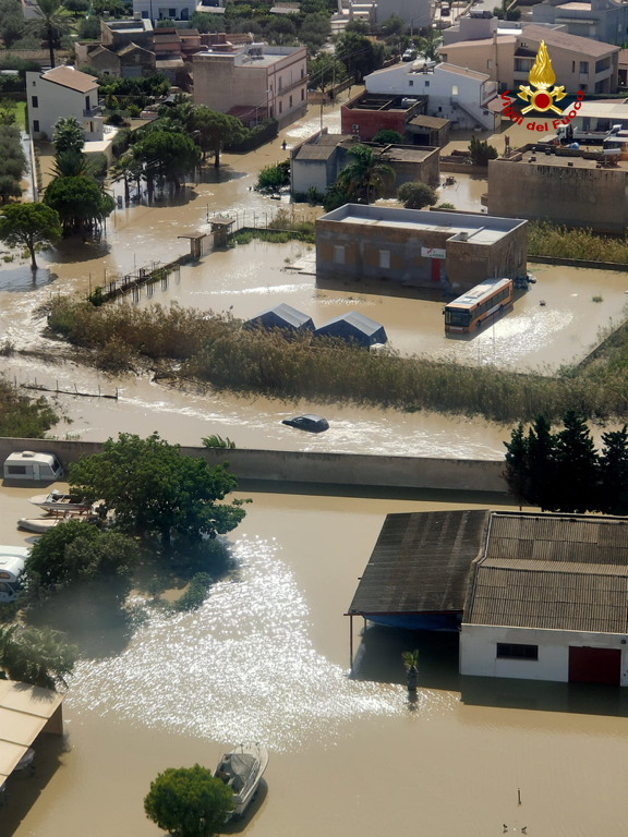 Allagamenti a Trapani, i Verdi: “Smettetela di chiamarlo maltempo. Si prenda atto del cambiamento climatico”