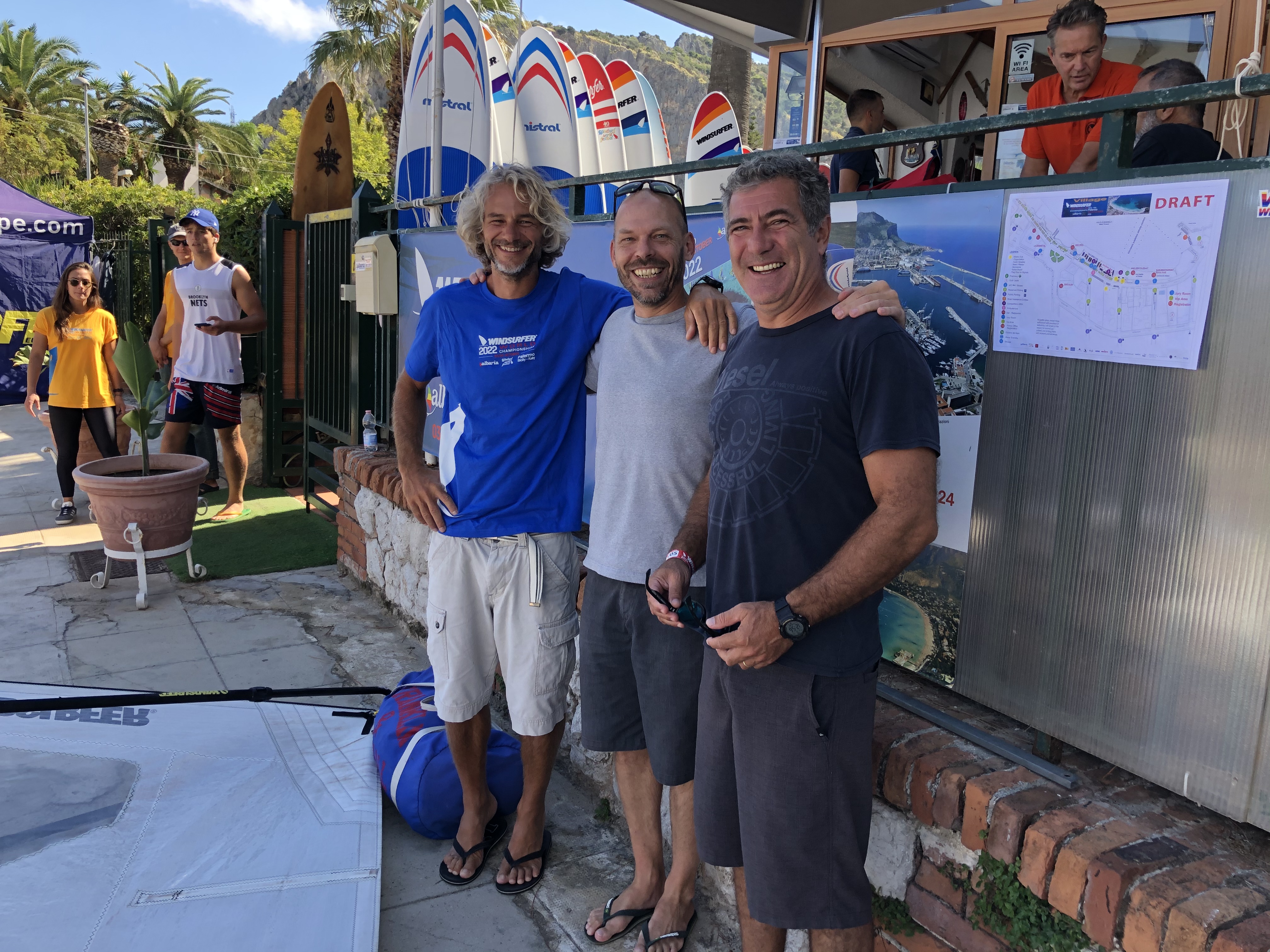 Mondiali windsurfer a Mondello: ecco i campioni nella course race. Domani la chiusura (foto)