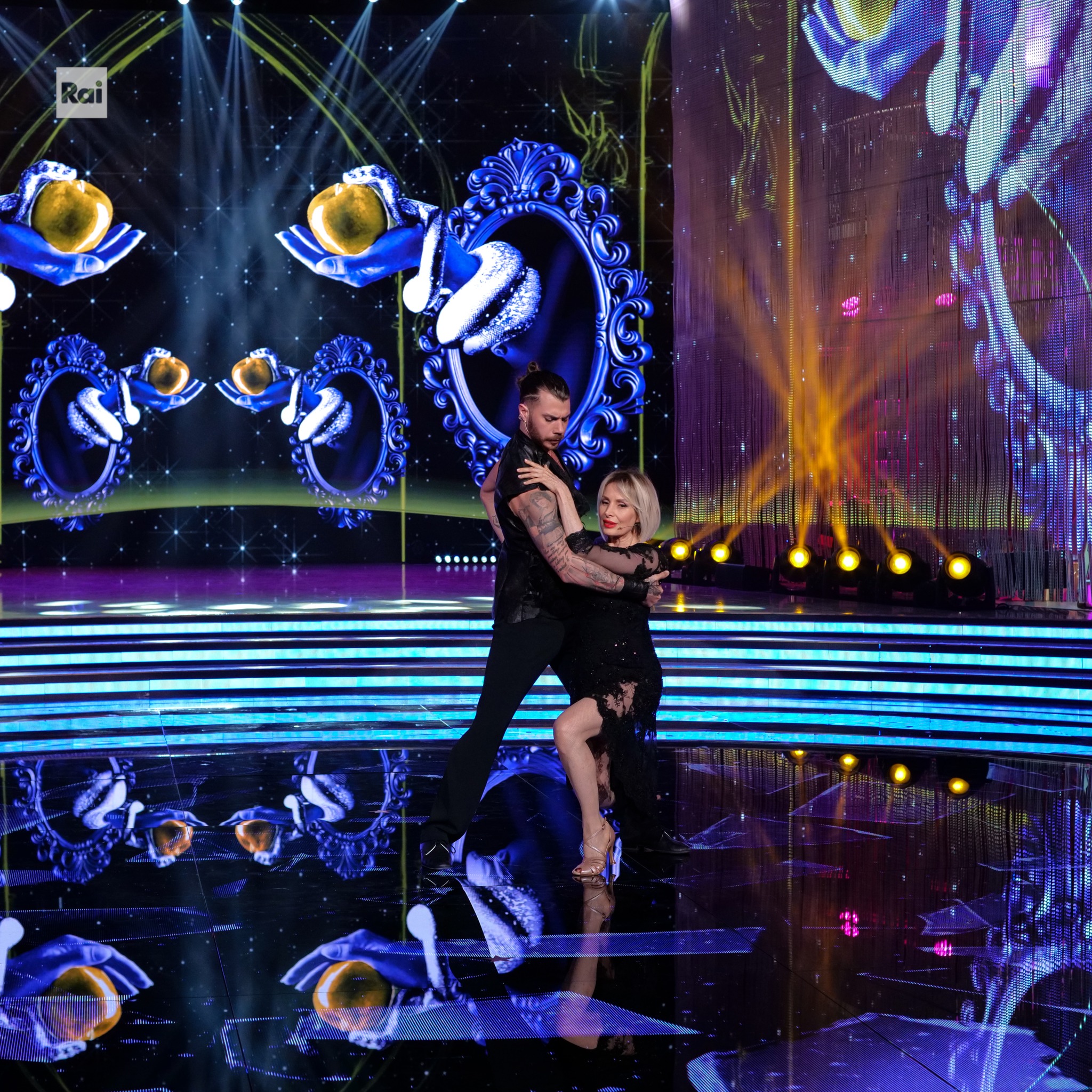 Gossip, Marta Flavi:”Altro che Belen, io vera imperatrice delle cornute grazie a Costanzo”