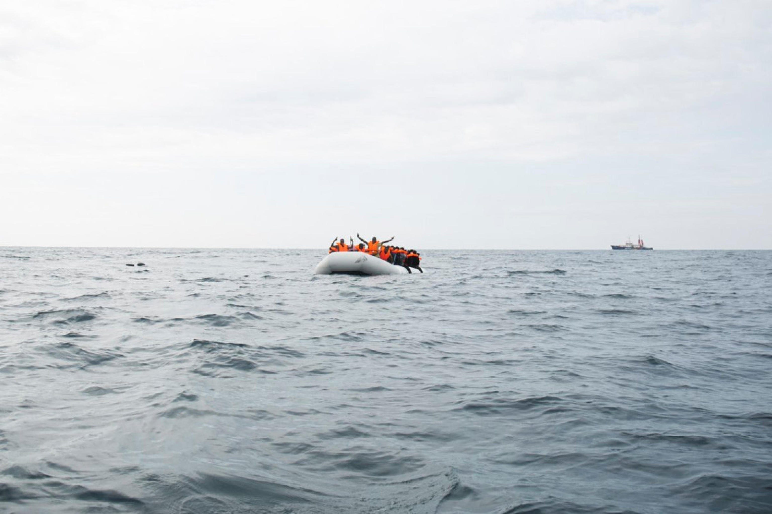 Naufragio in Grecia, ricerche senza esito: presunti scafisti davanti ai magistrati