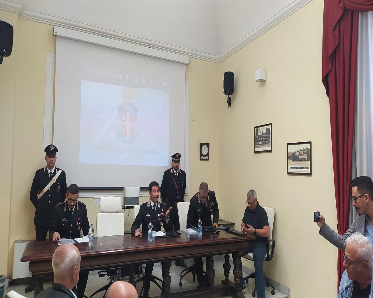 Mafia, blitz a Randazzo: i nomi degli arrestati, tra gli indagati il sindaco VIDEO