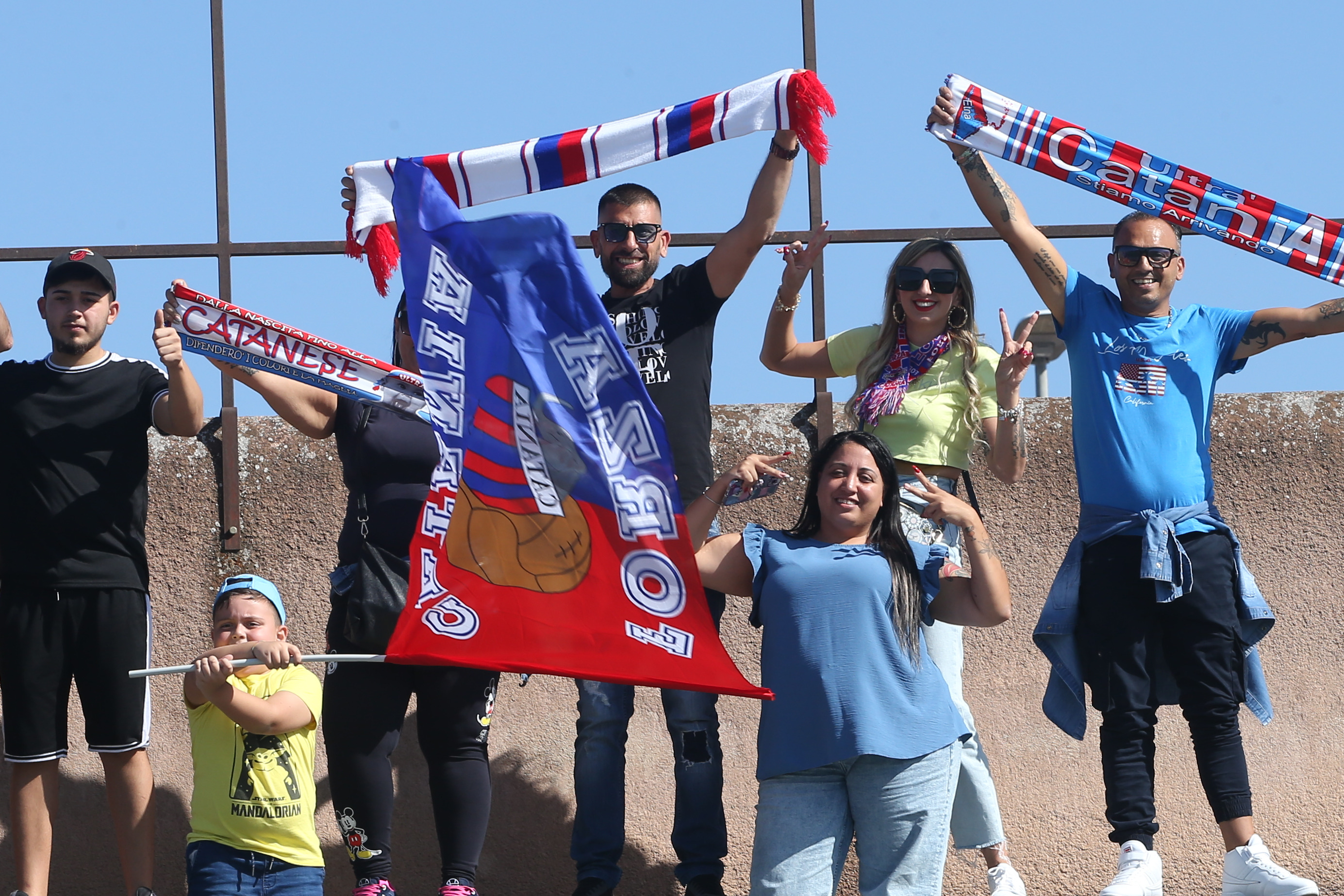 Paternò-Catania, tifosi rossazzurri in festa: le immagini più belle del derby