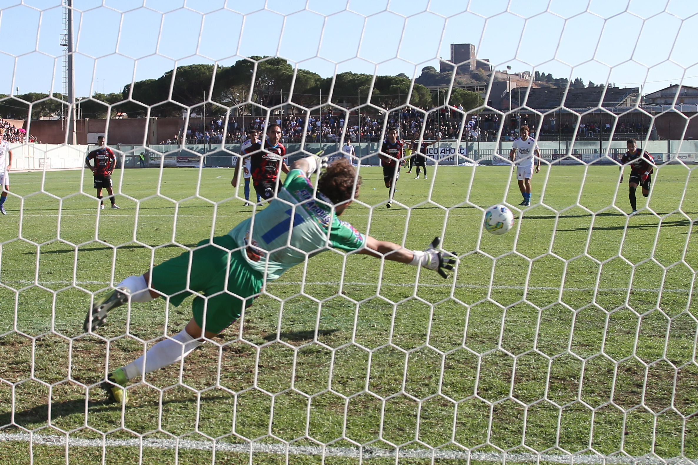 Paternò-Catania, tifosi rossazzurri in festa: le immagini più belle del derby