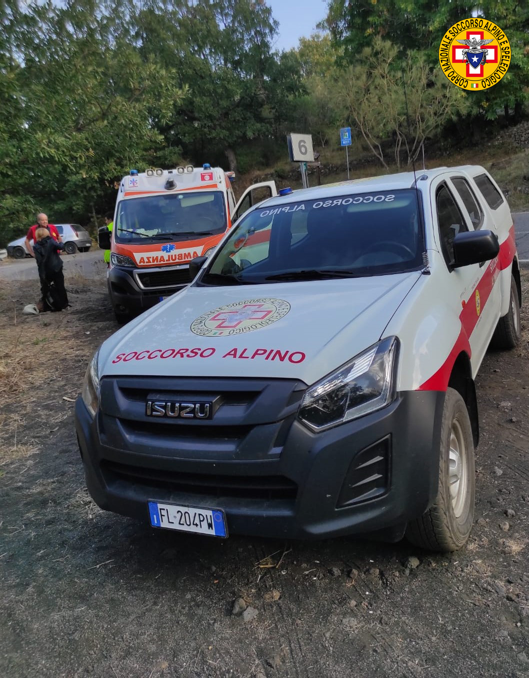 Galleria foto 'Escursionista accusa malore sull’Etna: intervento del Soccorso Alpino' - foto 1