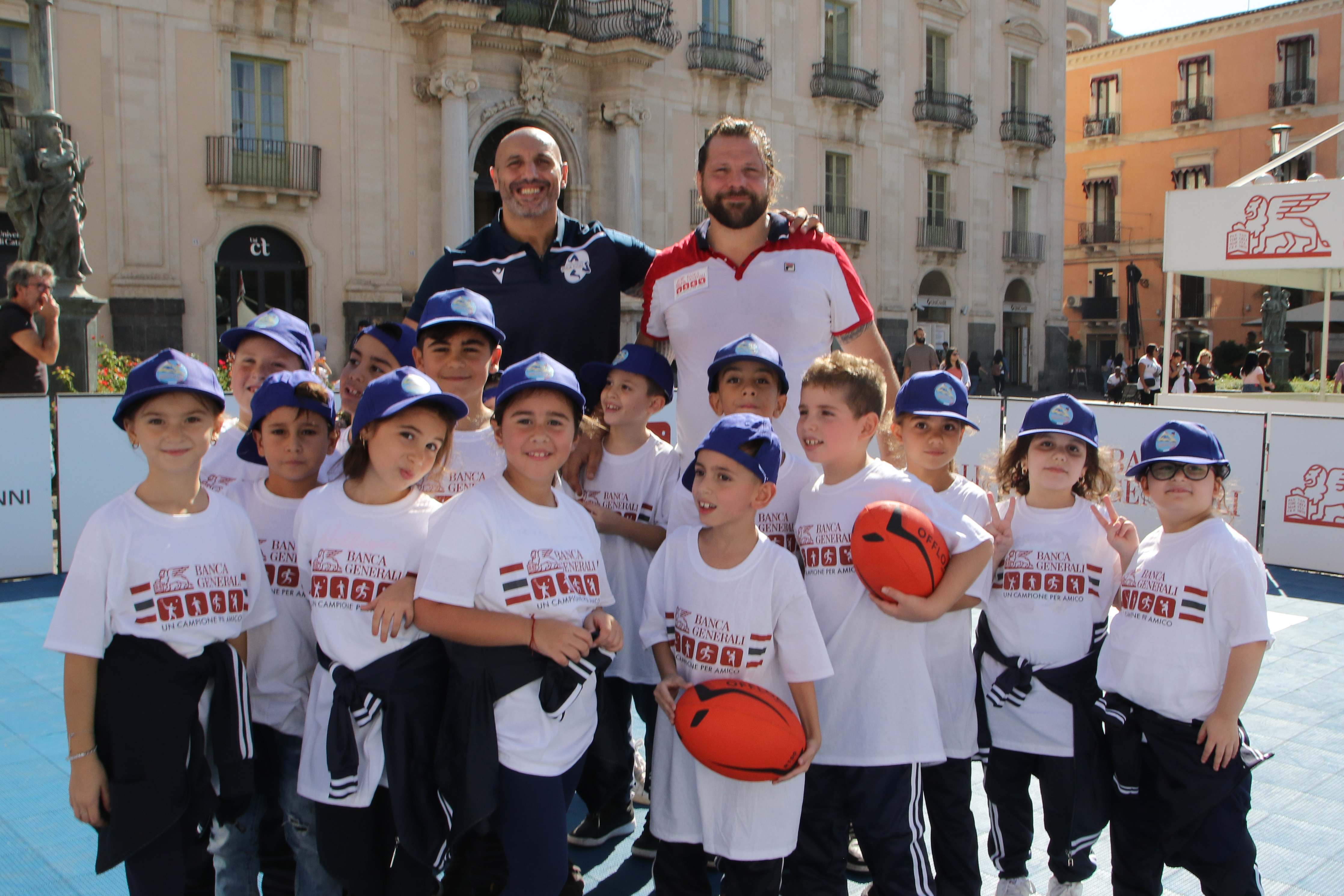 “Un campione per amico”, in piazza Università i giovani incontrano Panatta, Lucchetta e Graziani