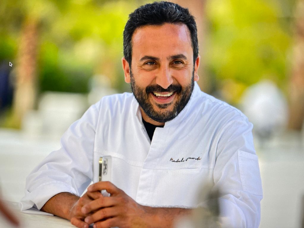 Lo chef Natale Giunta: “Mille euro al giorno di luce, personale in cassa integrazione per salvare tutto”