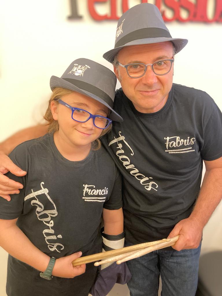 Padre e figlio palermitani selezionati per “Io talent”: “La batteria nel loro dna”