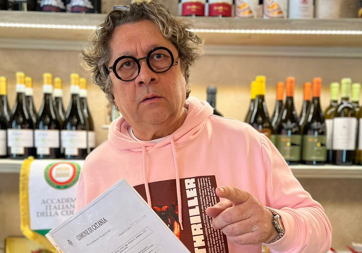 Catania, ristoratore disperato: “Fra 2 mesi non potrò più pagare gli stipendi ai 30 dipendenti”