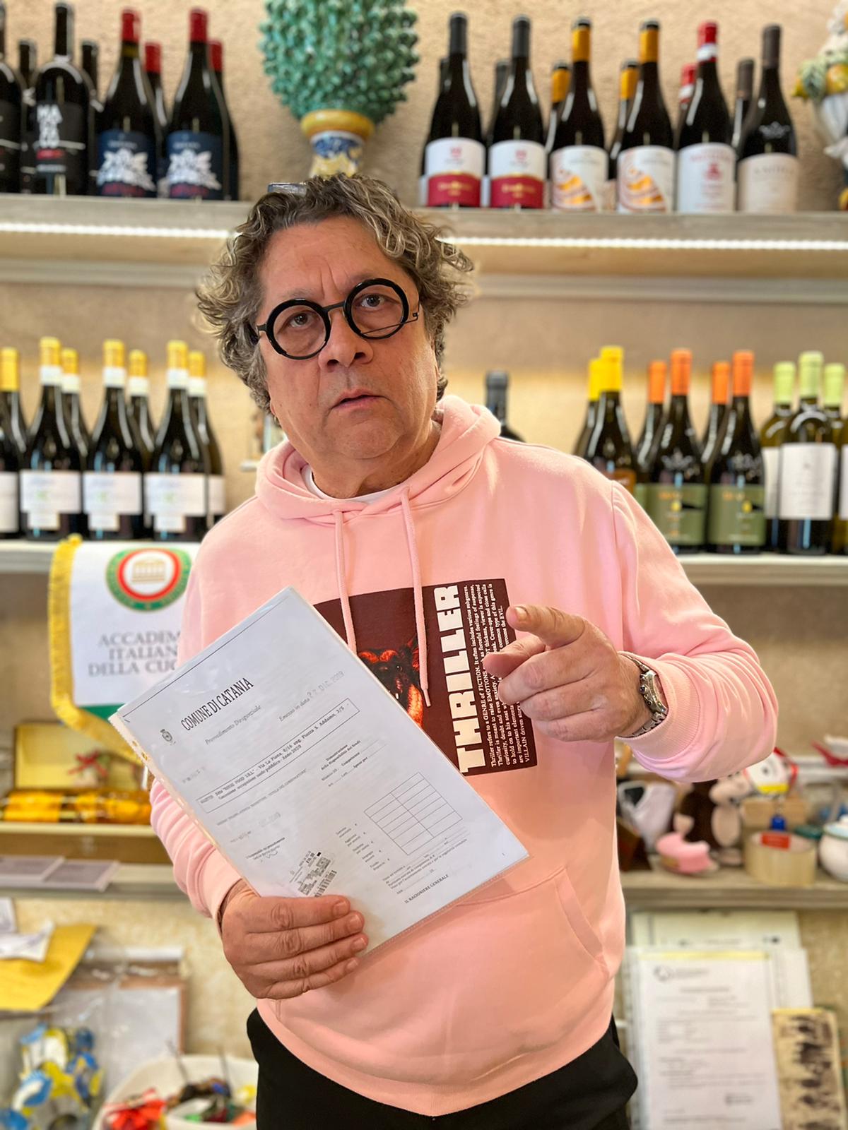 Catania, ristoratore disperato: “Fra 2 mesi non potrò più pagare gli stipendi ai 30 dipendenti”