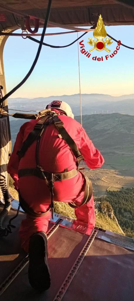 Corleone, escursionista colto da malore: intervengono i Vigili del fuoco