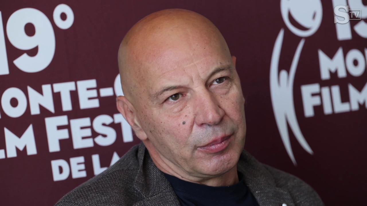 Aldo Baglio su Netflix con “Una boccata d’aria”: l’intervista al comico siciliano