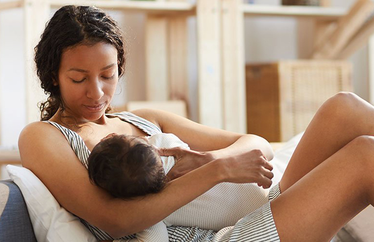 Enna, sensibilizzazione su allattamento al seno