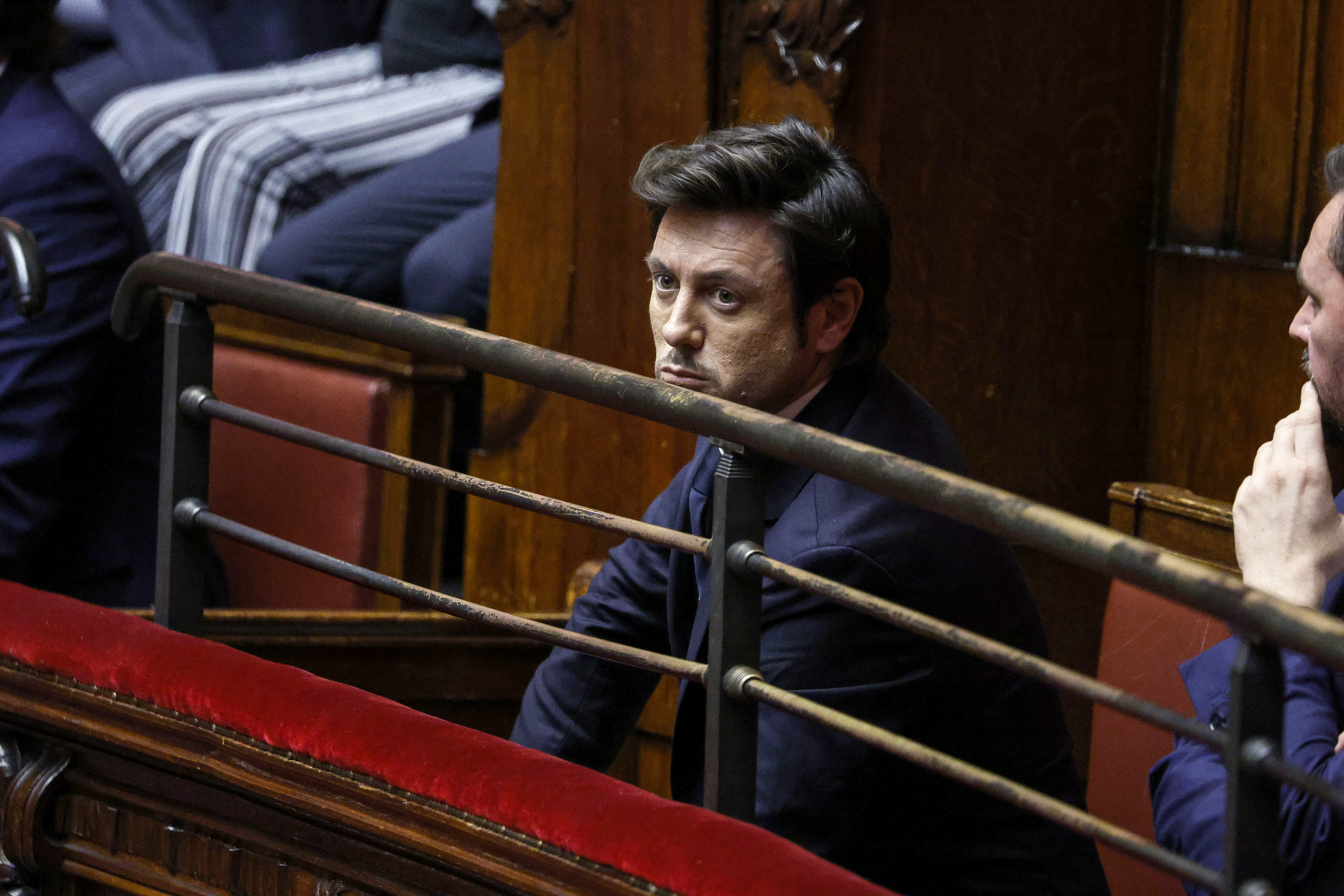 Il compagno Andrea e la figlia Ginevra, come è cambiata la vita della famiglia di Giorgia Meloni tra casa, impegni e viaggi