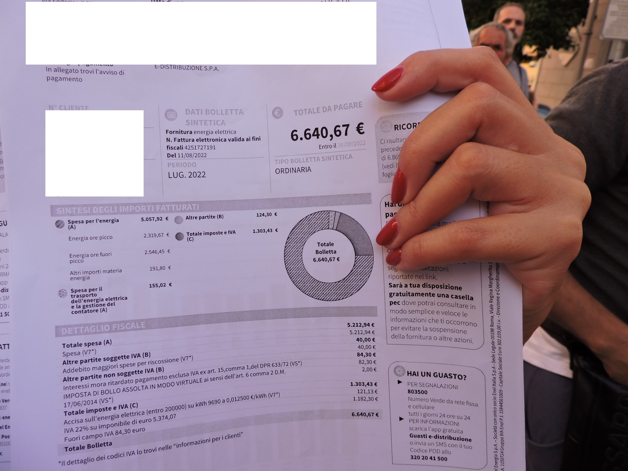 Chef stellato: “Bolletta da 13mila euro, chiudo il ristorante e vado all’estero”