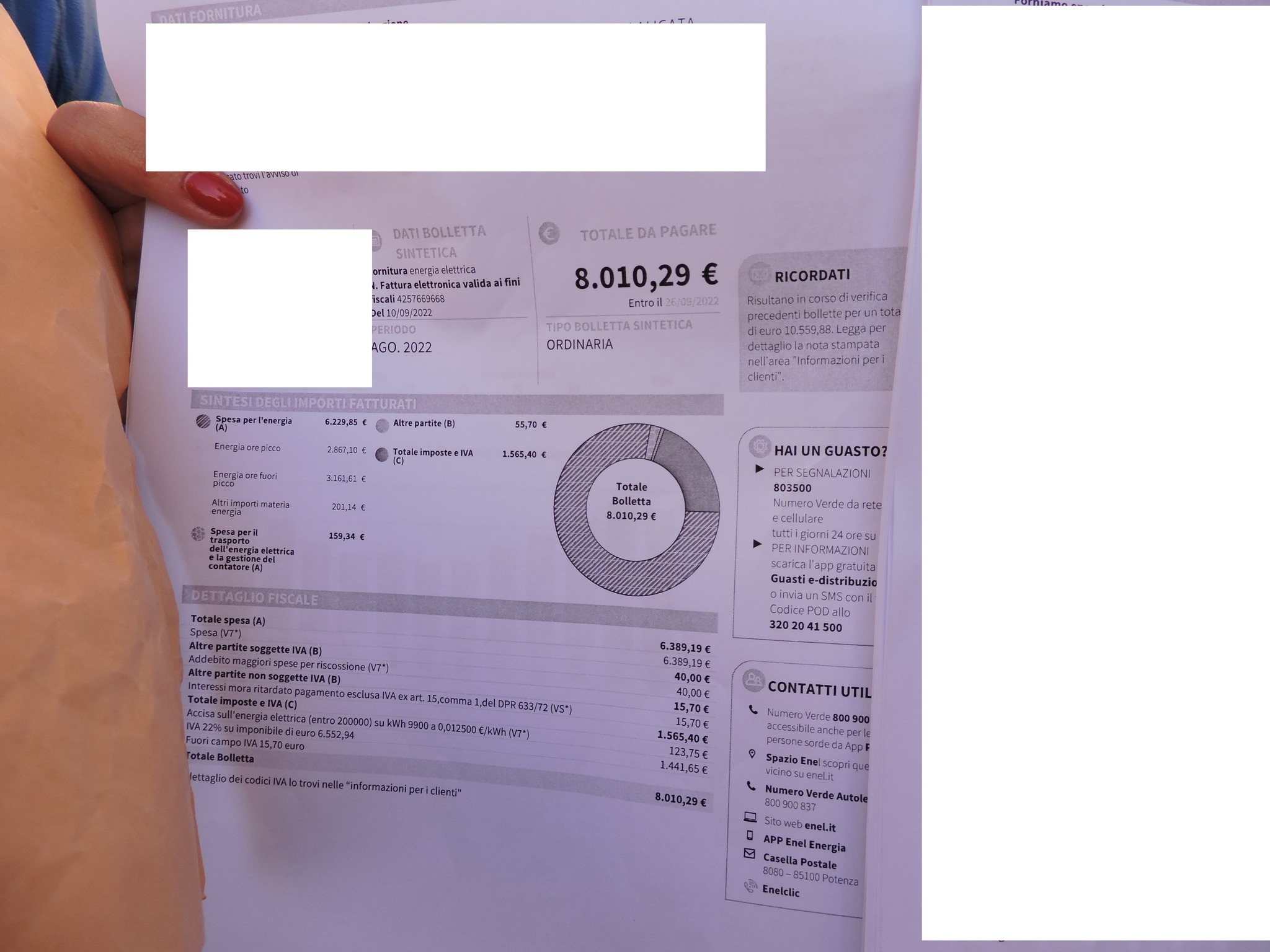 Chef stellato: “Bolletta da 13mila euro, chiudo il ristorante e vado all’estero”