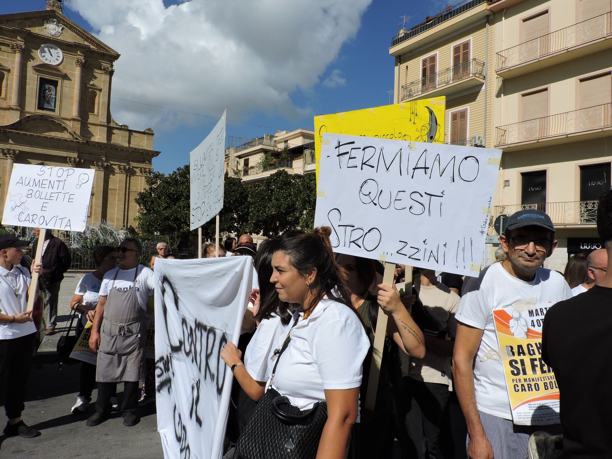 Chef stellato: “Bolletta da 13mila euro, chiudo il ristorante e vado all’estero”