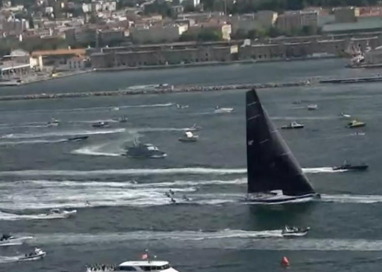 Barcolana, Deep Blue vince la 54ª edizione: al timone per la prima volta una donna