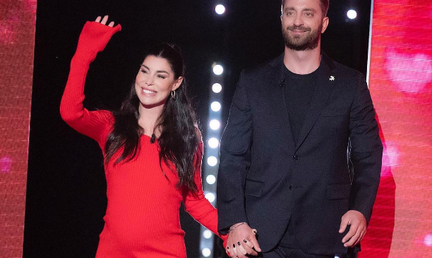 Bianca Atzei e Stefano Corti svelano il sesso del nascituro: sarà un maschietto