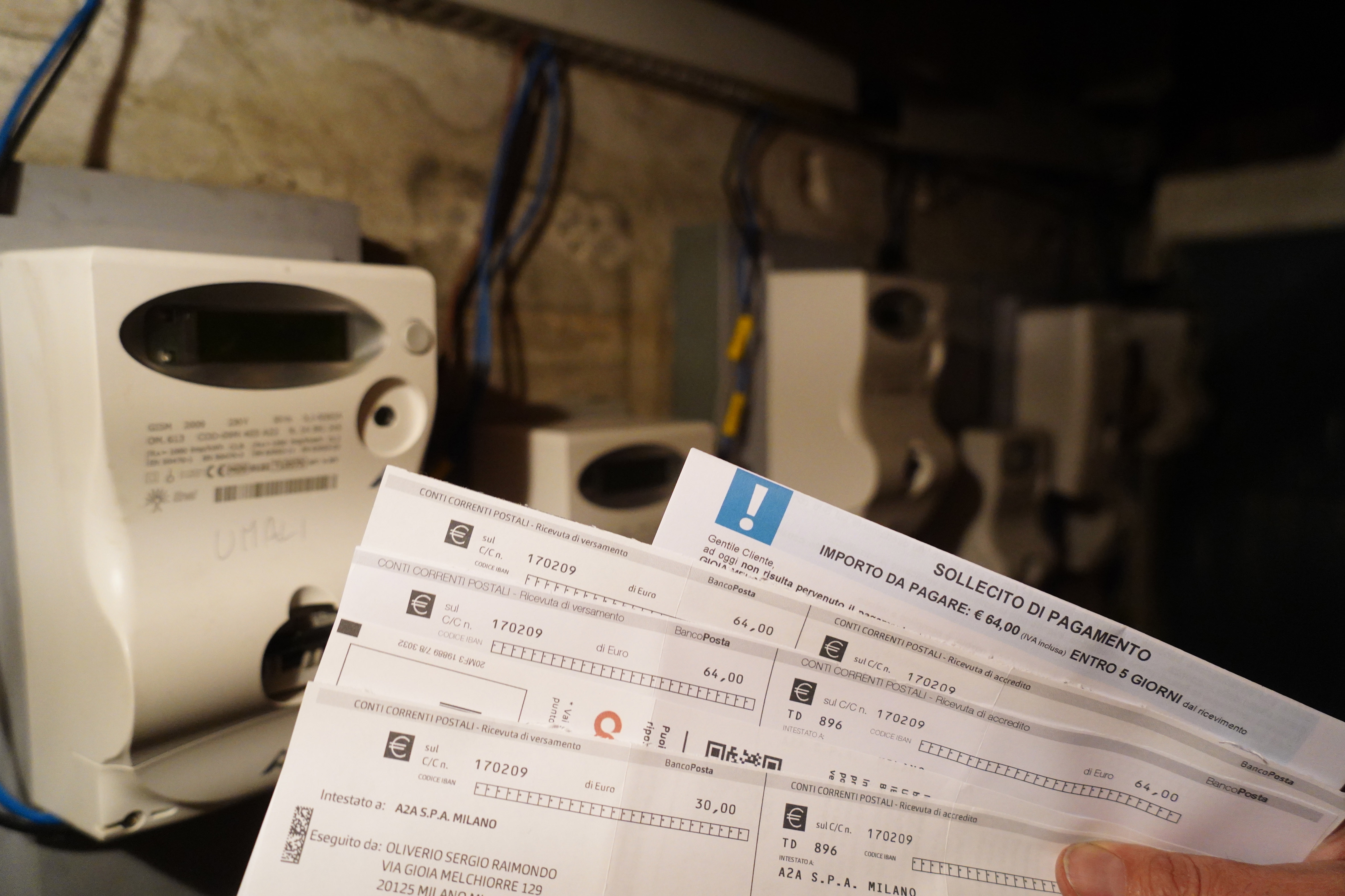 Bollette luce e gas, il Tar boccia il ricorso sui rincari: “Non danno grave alle famiglie”