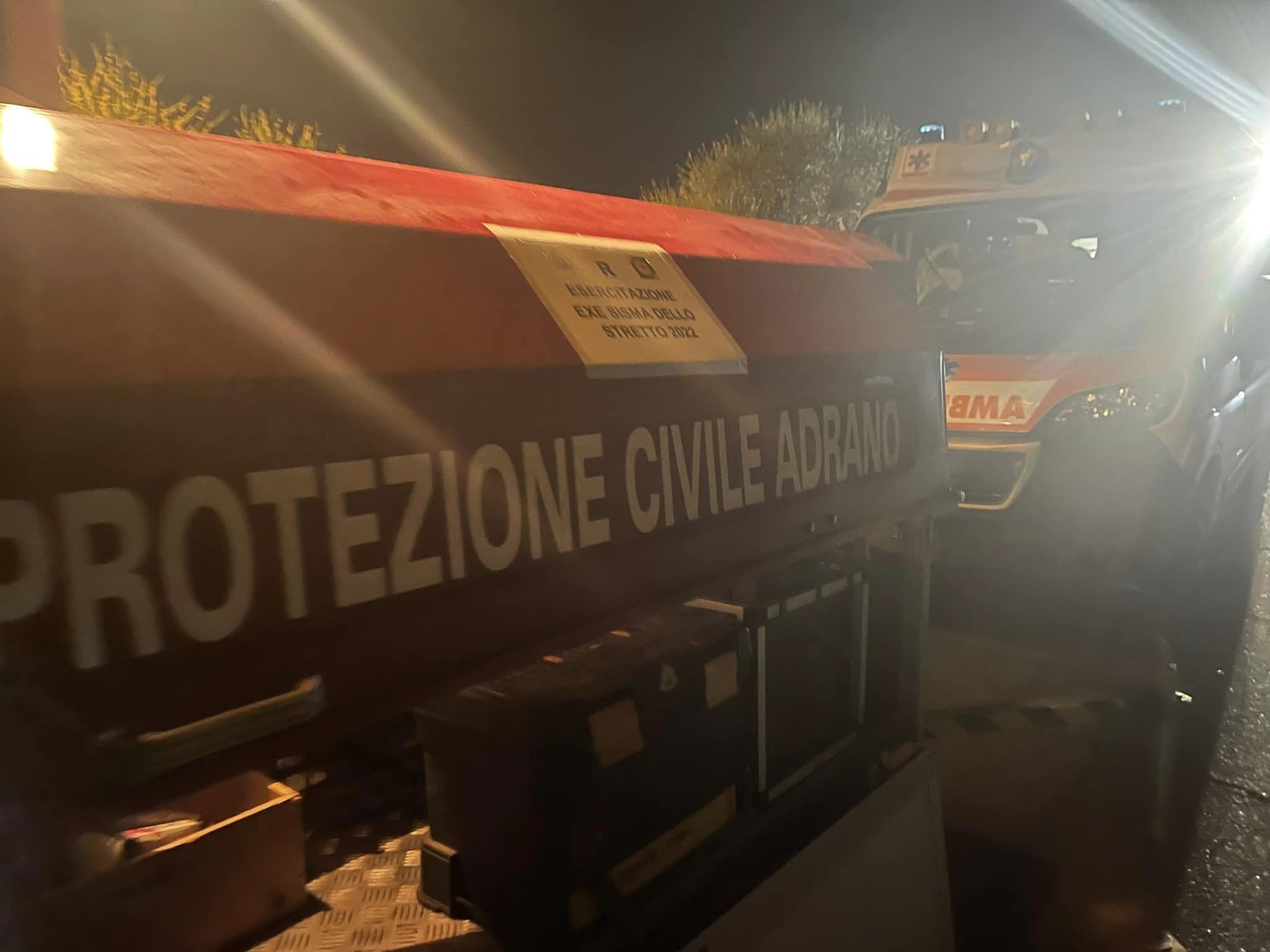 Canadair precipitato, disperata ricerca dei corpi dei due piloti