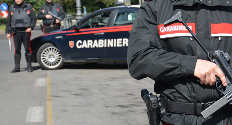 Treviso, uomo trovato morto in casa: arrestato il figlio