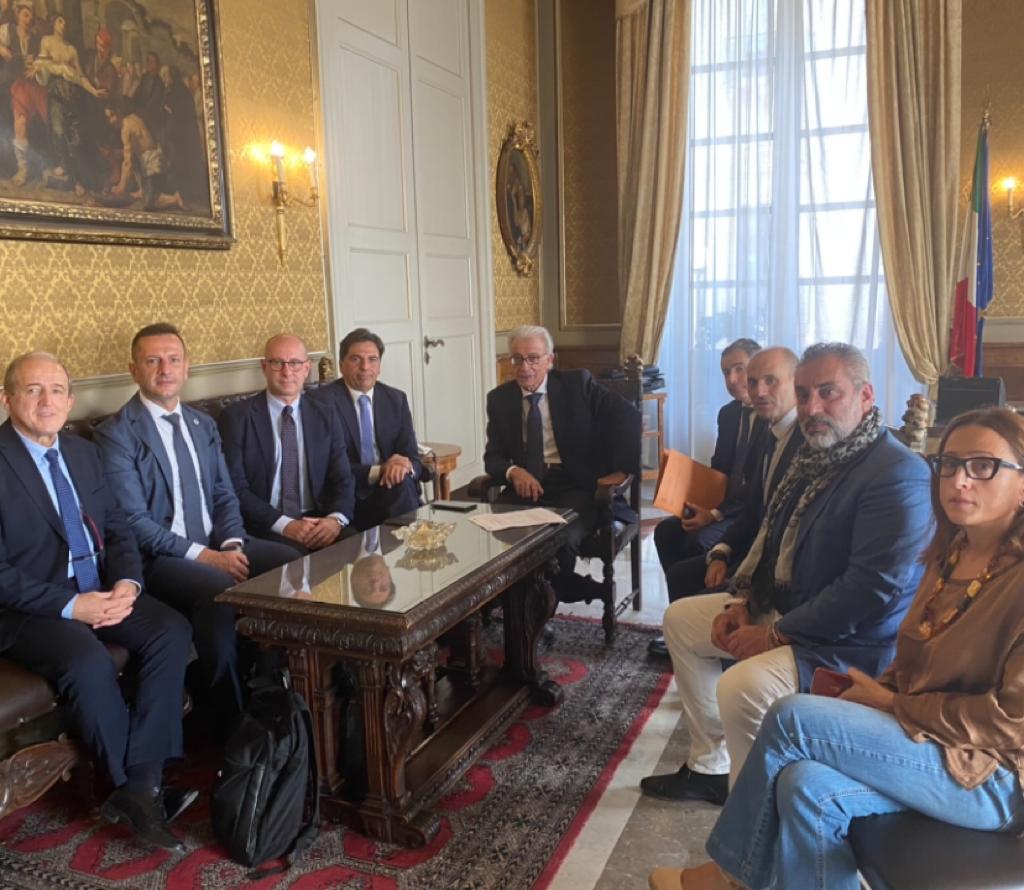 Investimento StMicroelectronics, riunione a Palazzo degli elefanti