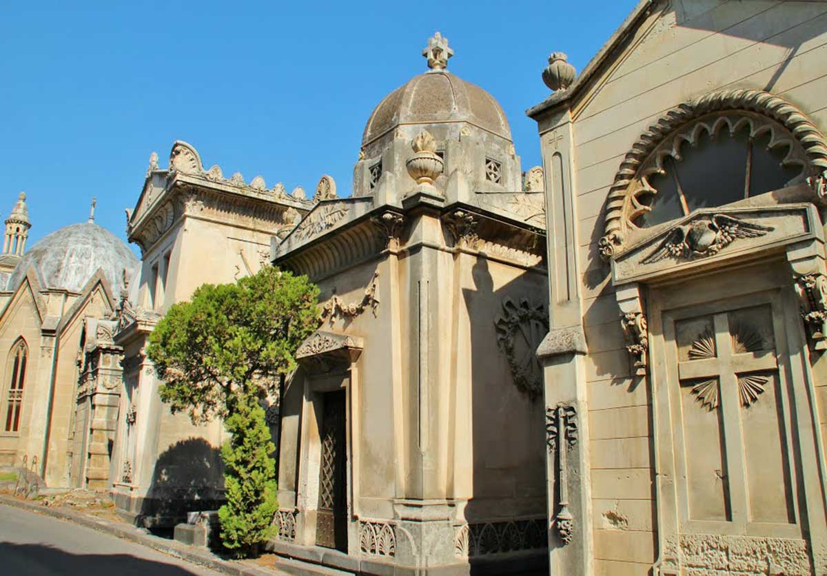 Cimitero di Catania, dopo un secolo ecco il nuovo regolamento