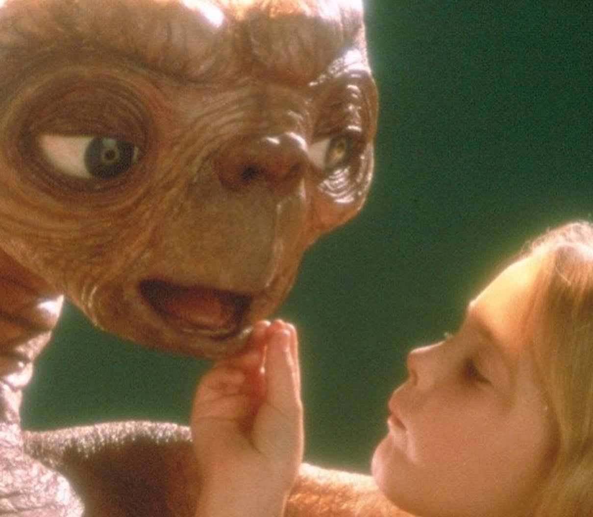 La confessione di Drew Barrymore: “Non faccio sesso da 6 anni, non è una priorità” La confessione di Drew Barrymore: “Non faccio sesso da 6 anni, non è una priorità”