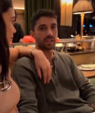 Elodie e Andrea Iannone escono allo scoperto, prime foto insieme sui social