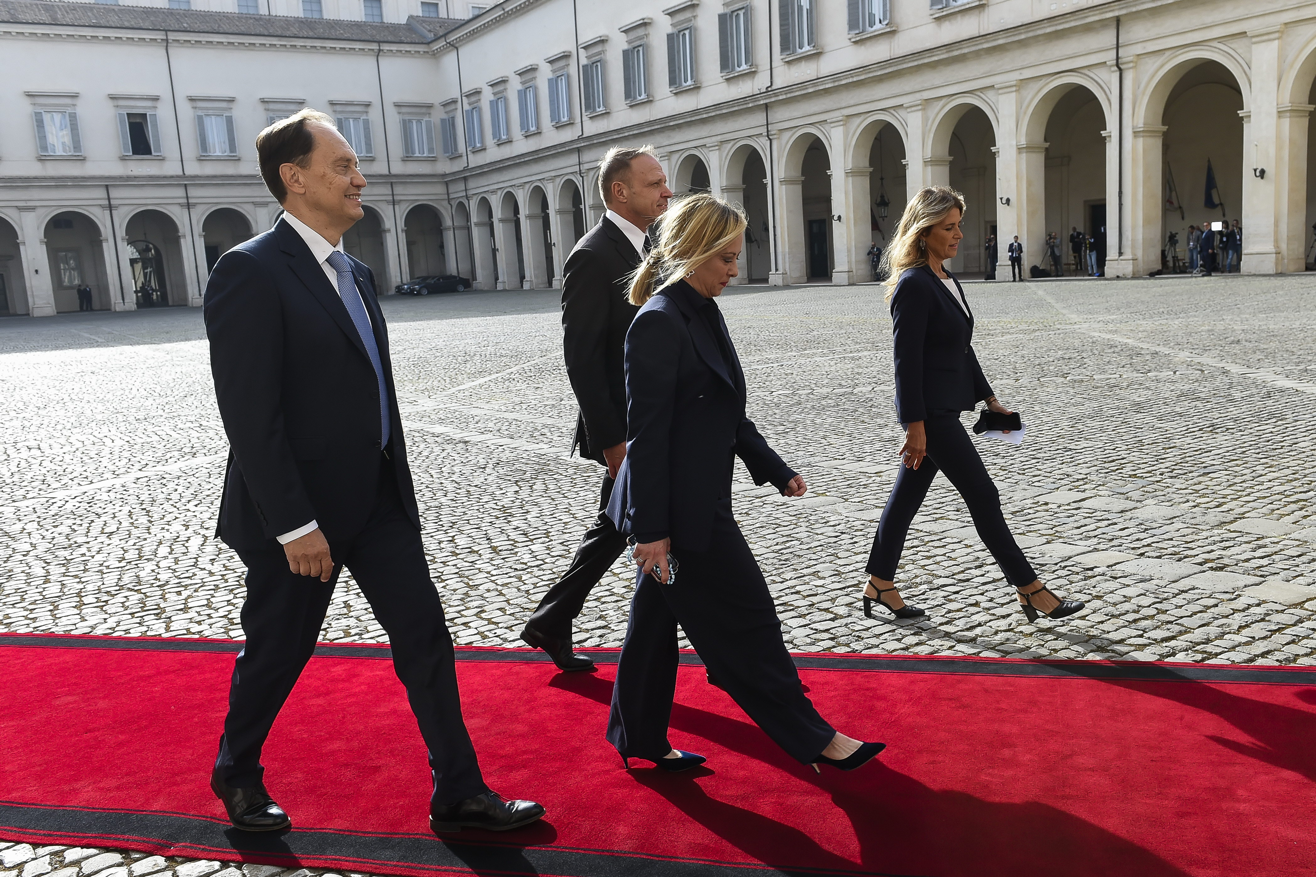 Giorgia Meloni ottiene l’incarico di premier: chi è la donna che formerà il nuovo Governo