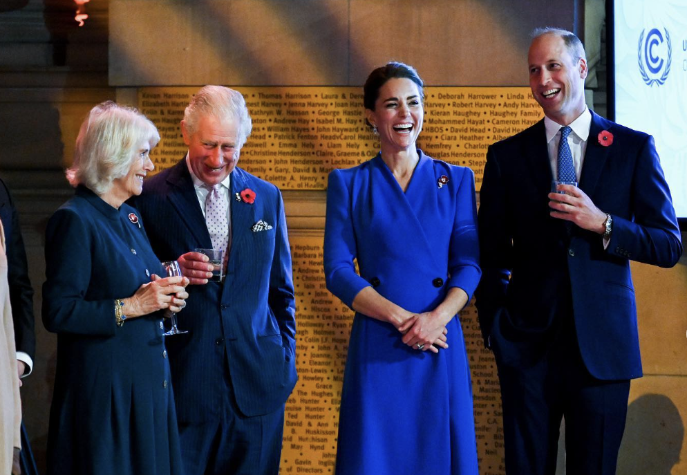 Kate Middleton, quarto figlio come la regina Elisabetta: “Ha convinto il principe William”