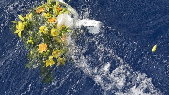 Nove anni fa il naufragio di Lampedusa con 368 morti, domani ricorre l’anniversario