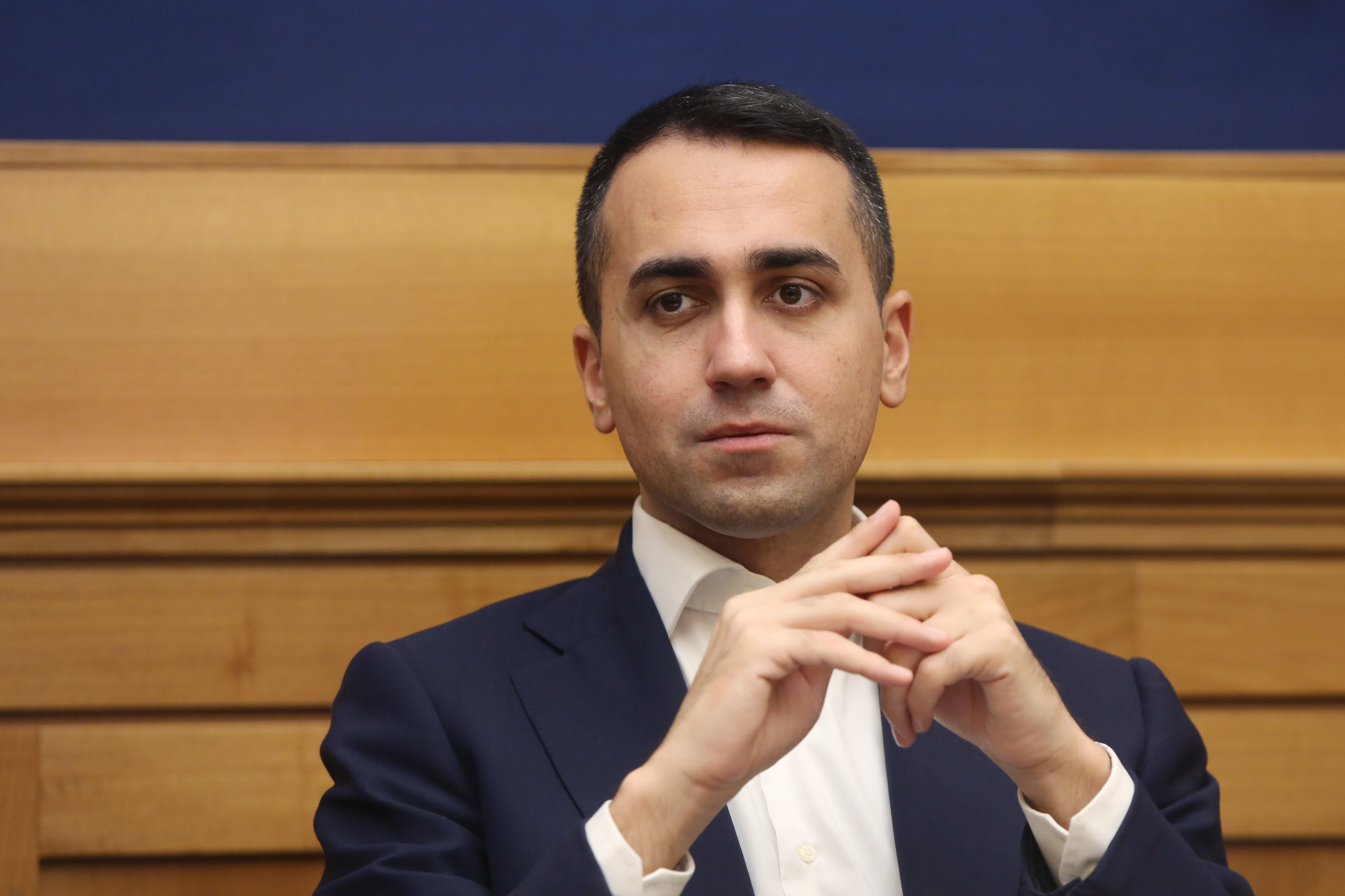 C’è chi abolisce  la povertà: la propria