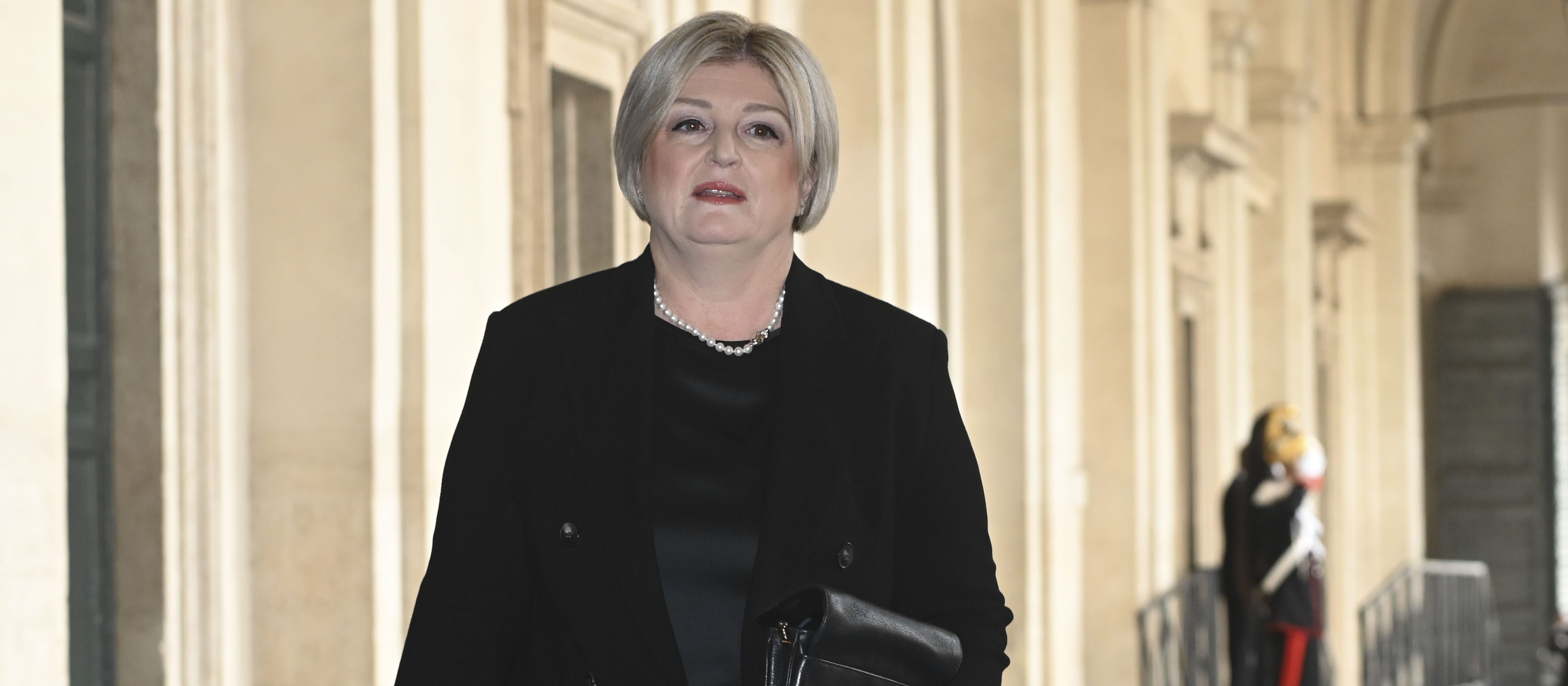 Pensioni, si cambia col piano di Meloni e Calderone: la novità Quota 100 o 102 flessibile