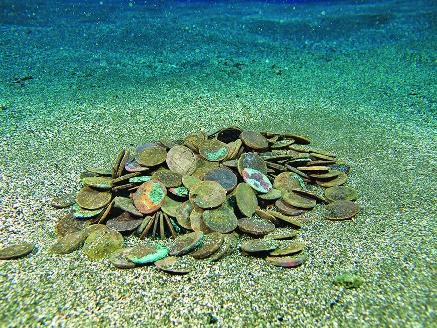 Pantelleria, ritrovate in fondo al mare oltre 300 anfore di epoca punica