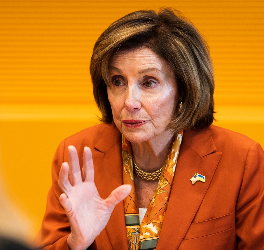 Usa, aggressore del marito di Nancy Pelosi in Canada senza permesso