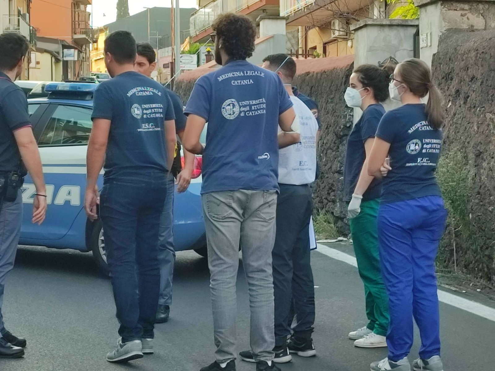 Pomeriggio di sangue a Catania, fermato 81enne: “Ha sparato lui a Samuel Nizzari” Pomeriggio di sangue a Catania, fermato 81enne: “Ha sparato lui a Samuel Nizzari”