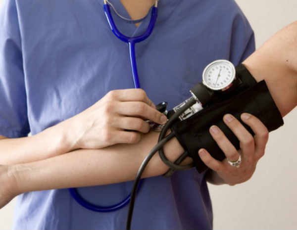 A Empoli intervento percutaneo mininvasivo per ridurre la pressione arteriosa