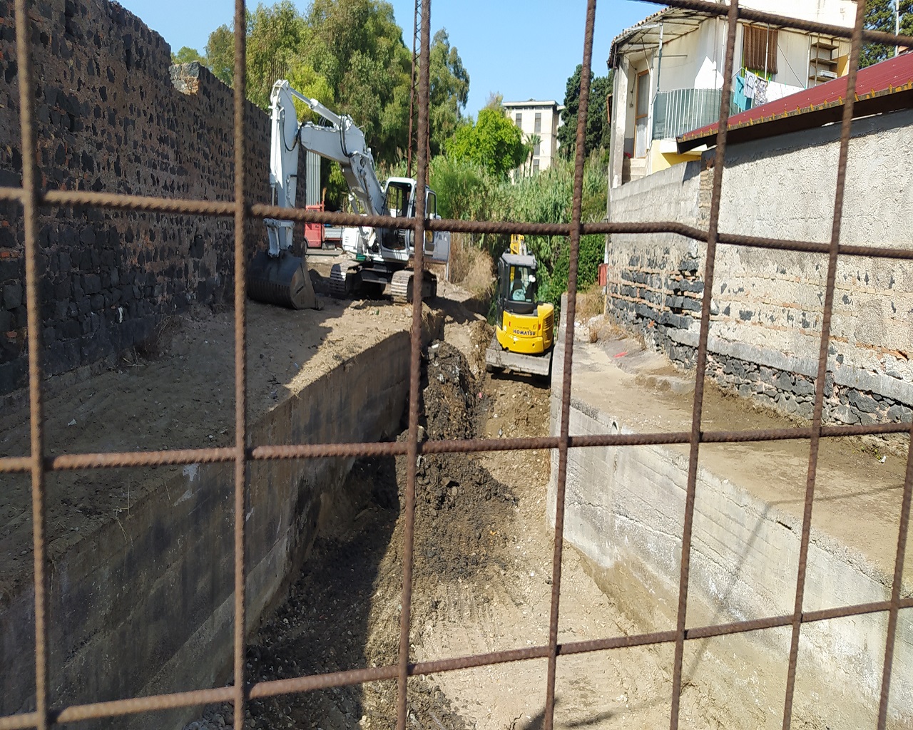 Catania, rischio alluvioni: torrenti puliti a singhiozzo FOTO e VIDEO
