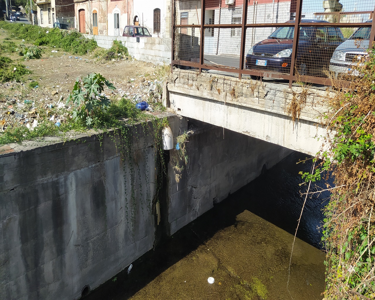 Catania, rischio alluvioni: torrenti puliti a singhiozzo FOTO e VIDEO