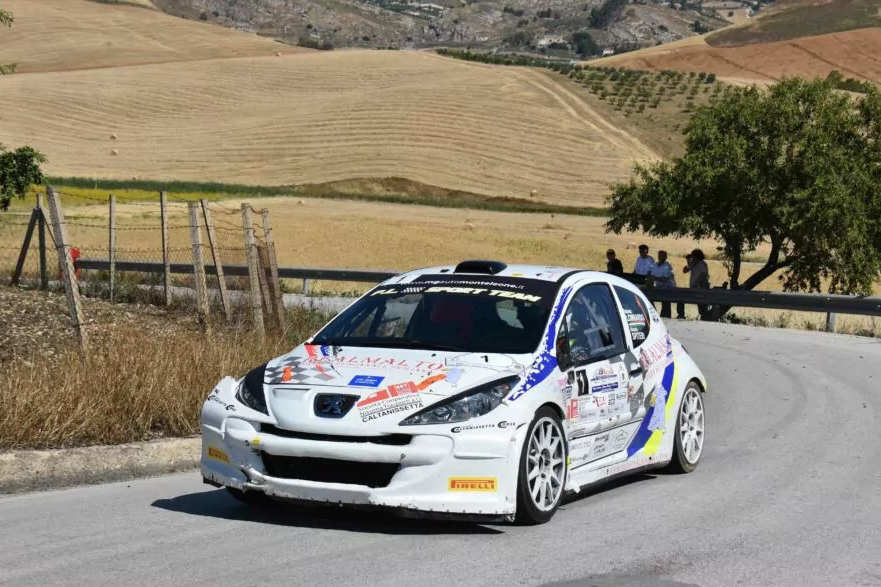 Il 20° Rally di Caltanissetta e del Vallone affascina anche gli stranieri: tanti gli iscritti