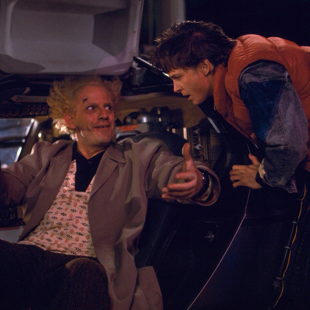 Il 21 ottobre è Il giorno di Ritorno al Futuro: 33 anni fa Marty e Doc volavano nel 2015 Il 21 ottobre è Il giorno di Ritorno al Futuro: 33 anni fa Marty e Doc volavano nel 2015