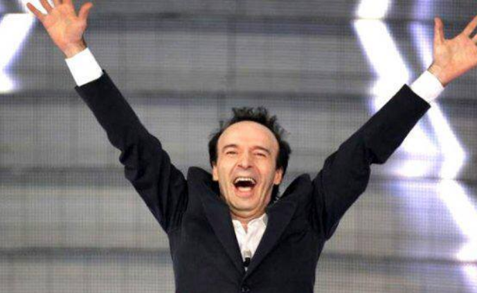 Roberto Benigni compie 70 anni: dai primi successi al premio Oscar del “toscanaccio”
