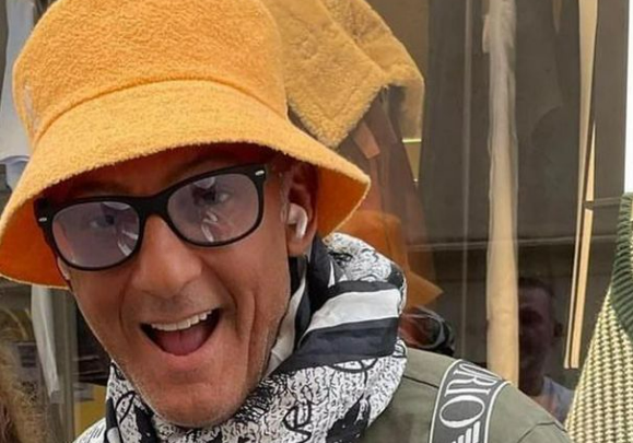 Fiorello riapre l’edicola sui social, dopo due anni riecco la diretta su Instagram