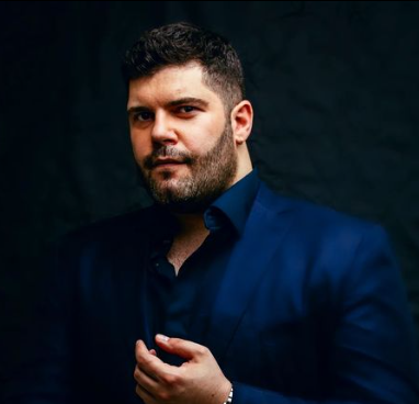 Da Gomorra alle orme di Bud Spencer, Salvatore Esposito sarà Piedone Da Gomorra alle orme di Bud Spencer, Salvatore Esposito sarà Piedone