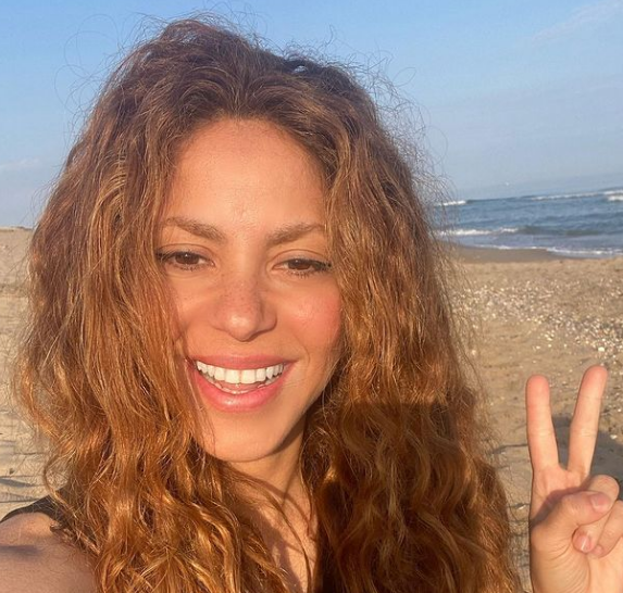 Shakira volta pagina dopo la rottura con Piquè: ecco il nuovo singolo “Monotonia”