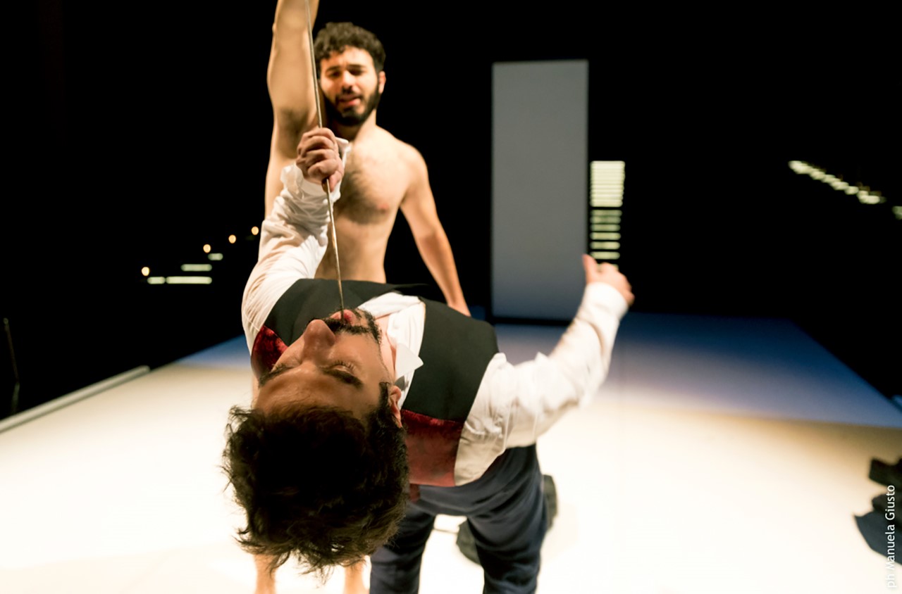 Palermo, Ruy Blas – Tutti eroi in scena al Teatro Libero