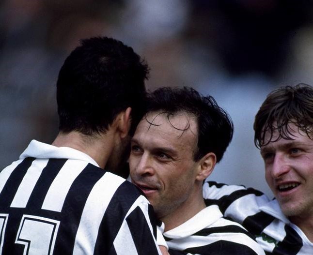 Pechino Express, Totò Schillaci e la moglie tra i protagonisti del viaggio fra India e Cambogia