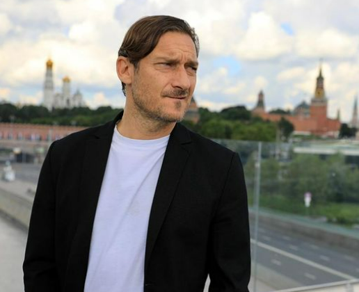 Totti e Ilary, ecco il primo atto del giudice nella guerra per borse e Rolex