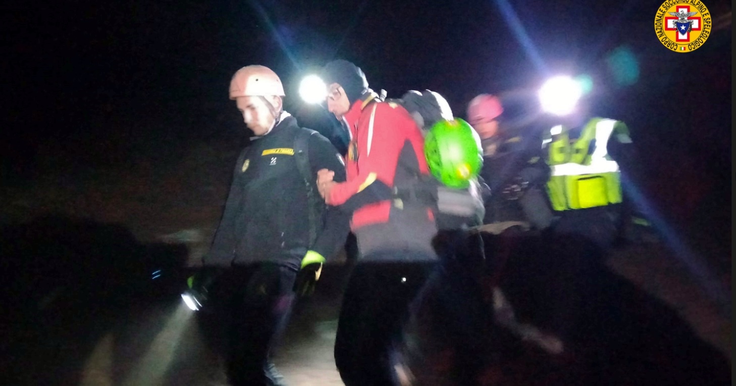 Etna, ritrovati due turisti francesi dispersi